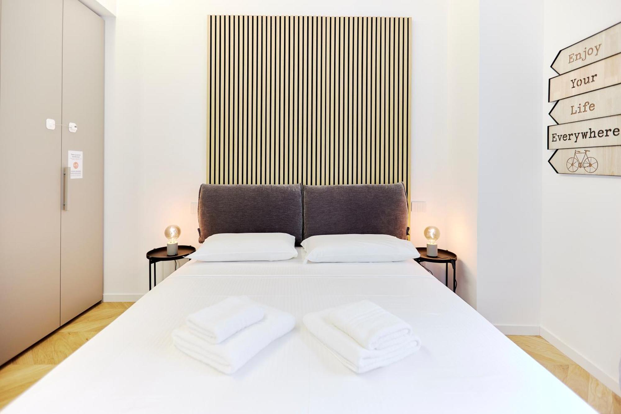 Duomo Cityview Grand Suites Milano Exteriör bild