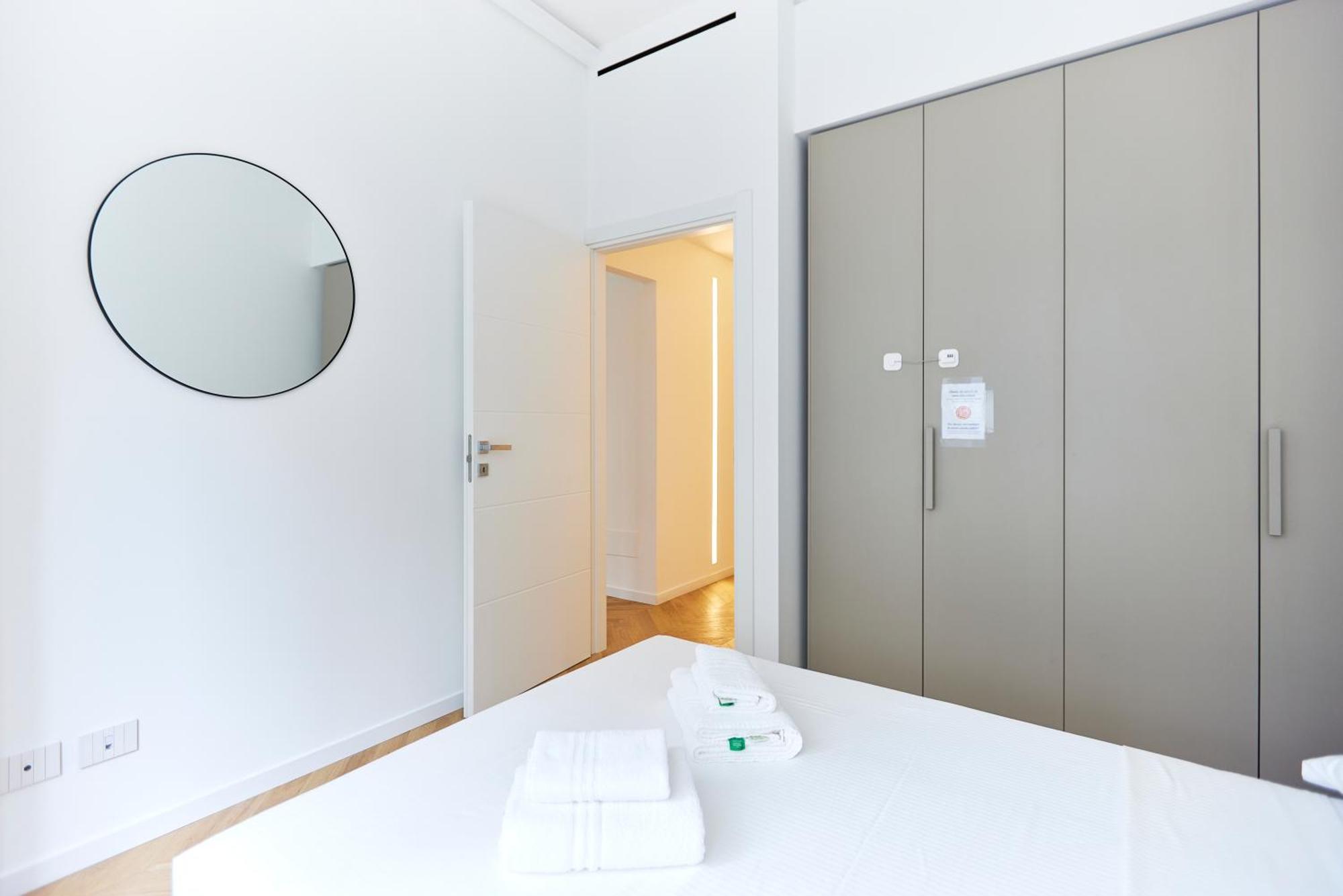 Duomo Cityview Grand Suites Milano Exteriör bild